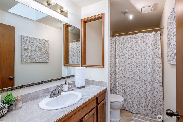 13825 72nd Avenue E, Puyallup, WA 98373