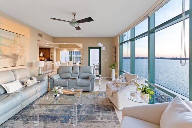 258 GOLDEN GATE POINT 701, Sarasota, FL 34236
