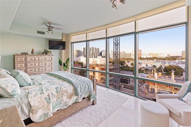 258 GOLDEN GATE POINT 701, Sarasota, FL 34236