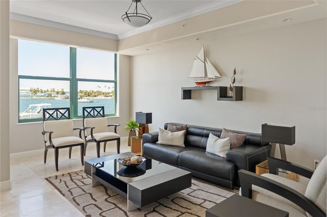 258 GOLDEN GATE POINT 701, Sarasota, FL 34236