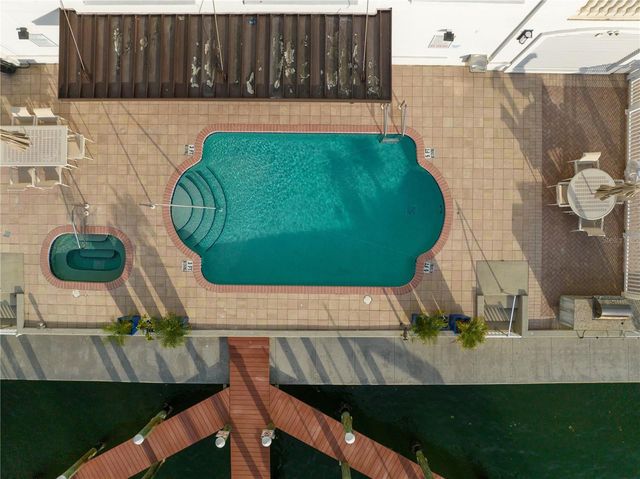 258 GOLDEN GATE POINT 701, Sarasota, FL 34236