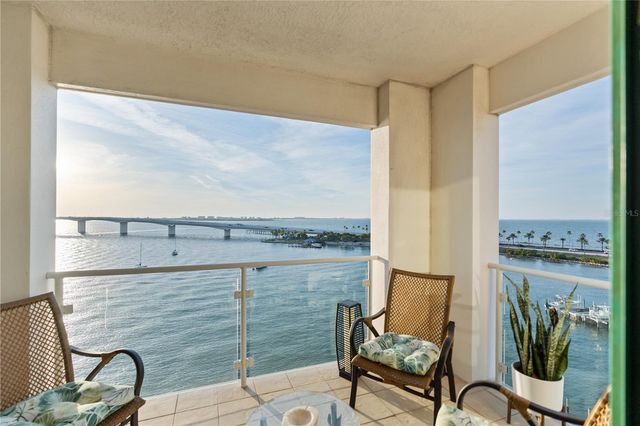 258 GOLDEN GATE POINT 701, Sarasota, FL 34236