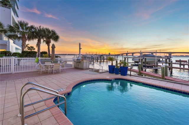 258 GOLDEN GATE POINT 701, Sarasota, FL 34236