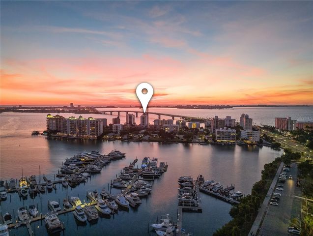 258 GOLDEN GATE POINT 701, Sarasota, FL 34236