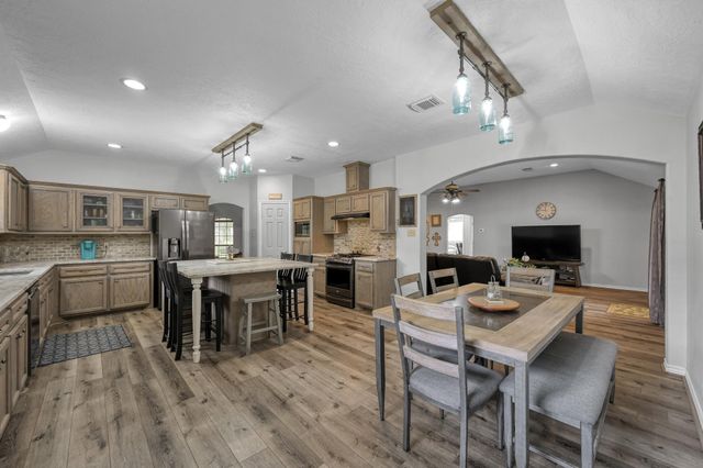 20110 Oakwood Court, Humble, TX 77338