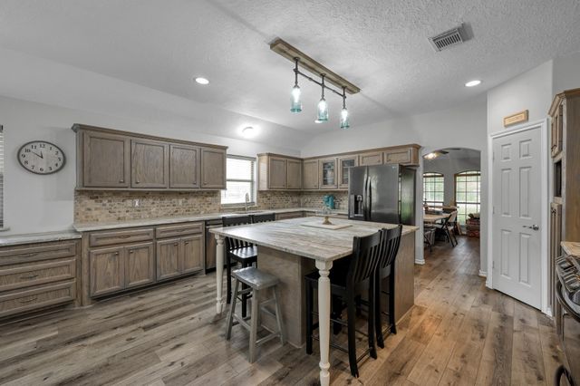 20110 Oakwood Court, Humble, TX 77338