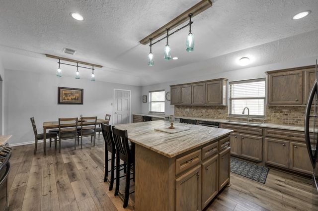 20110 Oakwood Court, Humble, TX 77338