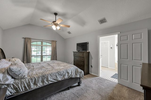20110 Oakwood Court, Humble, TX 77338