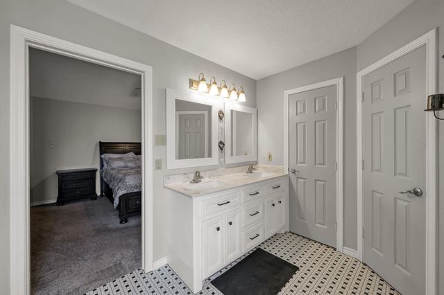 20110 Oakwood Court, Humble, TX 77338