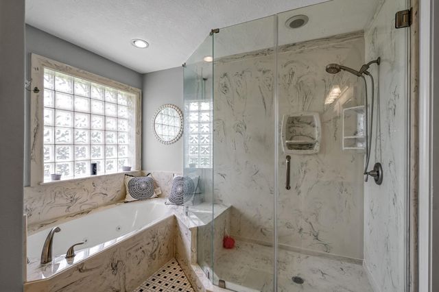 20110 Oakwood Court, Humble, TX 77338