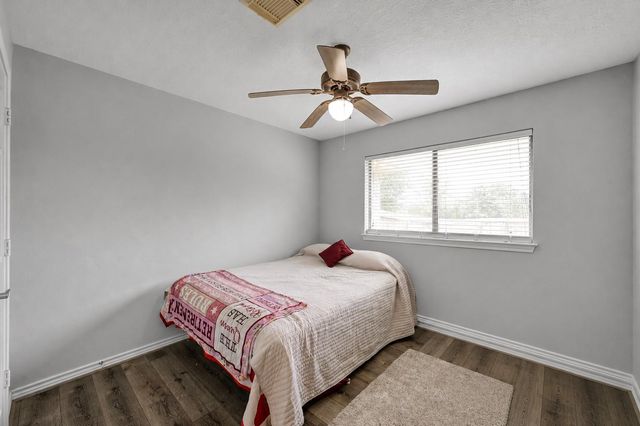 20110 Oakwood Court, Humble, TX 77338