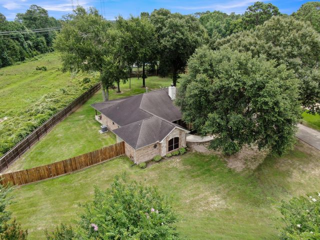 20110 Oakwood Court, Humble, TX 77338