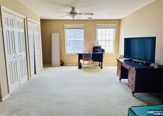 70 W Boulder Run Road 203, Paterson, NJ 07501