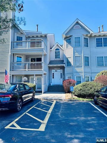 70 W Boulder Run Road 203, Paterson, NJ 07501