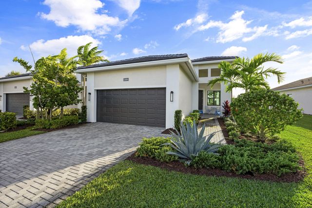 15890 Key Biscayne Lane, The Acreage, FL 33470