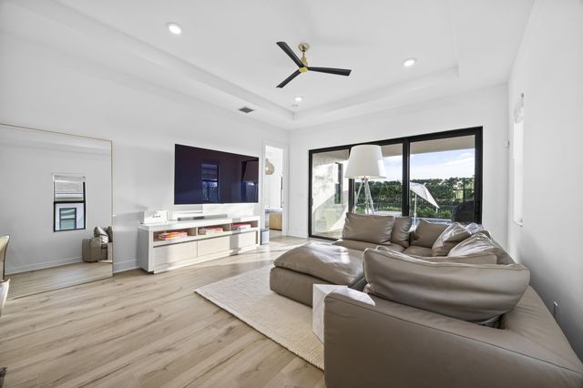 15890 Key Biscayne Lane, The Acreage, FL 33470