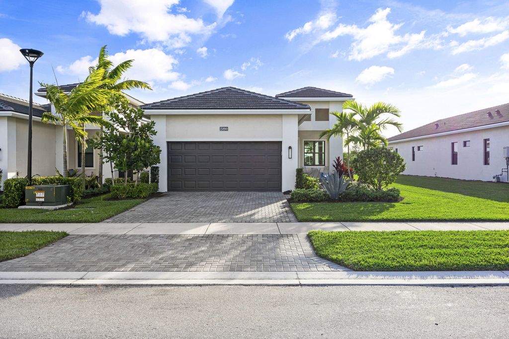 15890 Key Biscayne Lane, The Acreage, FL 33470