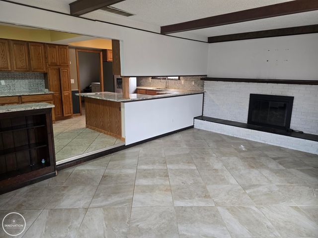 5346 Marsh Road, East China, MI 48054