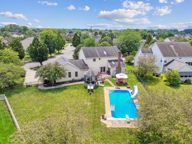 6430 Rossmore Lane, Canal Winchester, OH 43110