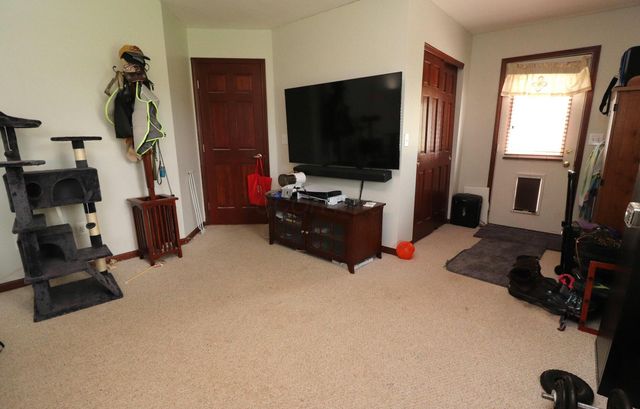 6430 Rossmore Lane, Canal Winchester, OH 43110