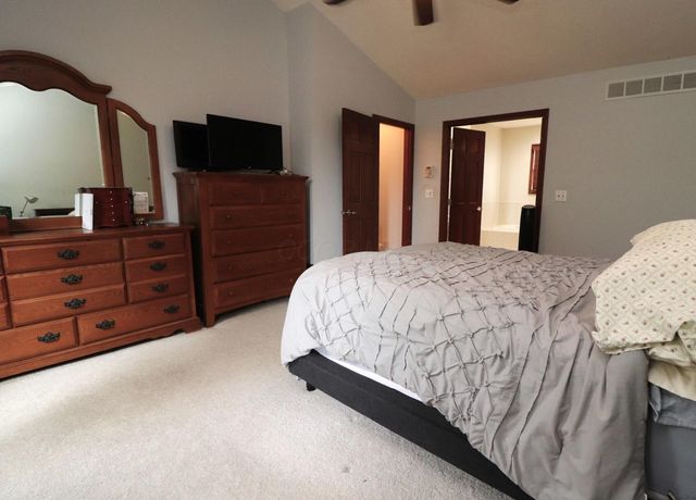 6430 Rossmore Lane, Canal Winchester, OH 43110