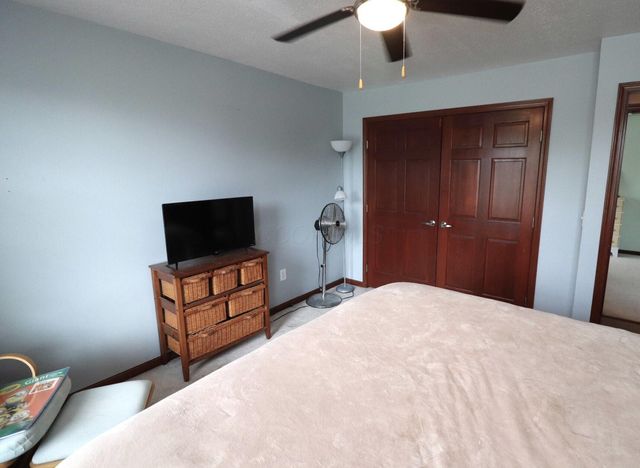 6430 Rossmore Lane, Canal Winchester, OH 43110