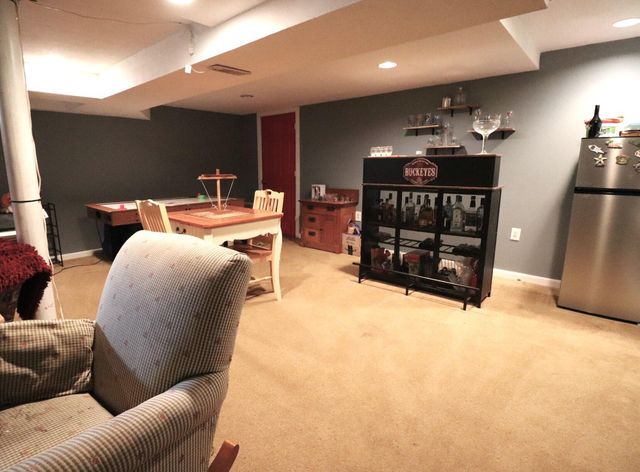 6430 Rossmore Lane, Canal Winchester, OH 43110