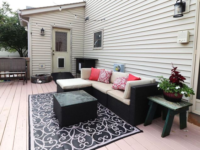 6430 Rossmore Lane, Canal Winchester, OH 43110
