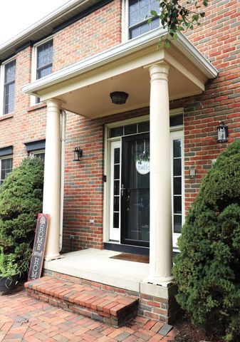 6430 Rossmore Lane, Canal Winchester, OH 43110