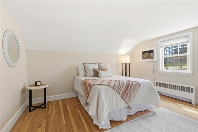 16 Howland Ter, Stoughton, MA 02072