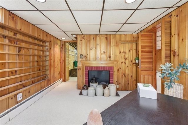 16 Howland Ter, Stoughton, MA 02072