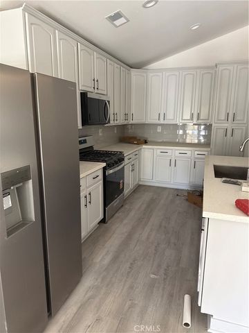 11647 Balboa Boulevard, Granada Hills, CA 91344