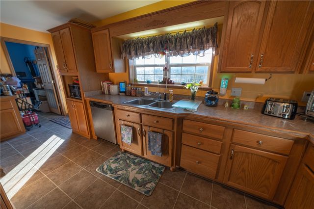 4710 State Highway 206, Bainbridge, NY 13733