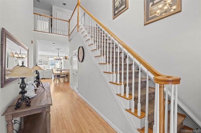 86 Brianna Drive, East Setauket, NY 11733
