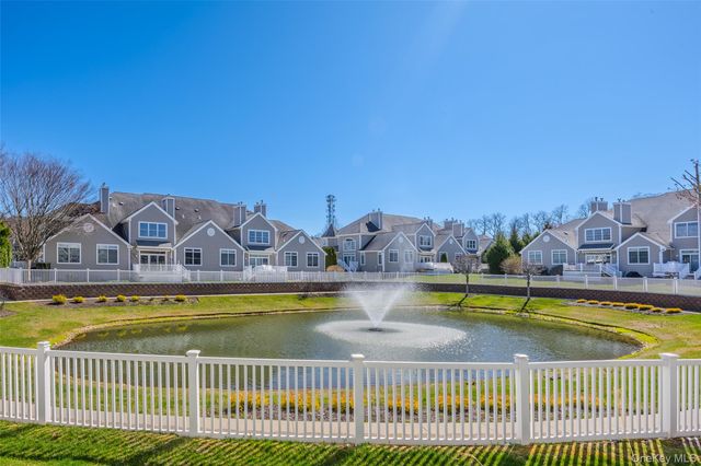 86 Brianna Drive, East Setauket, NY 11733