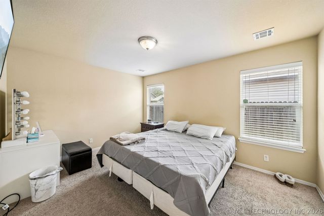 2212 E Elmira Street, Broken Arrow, OK 74012