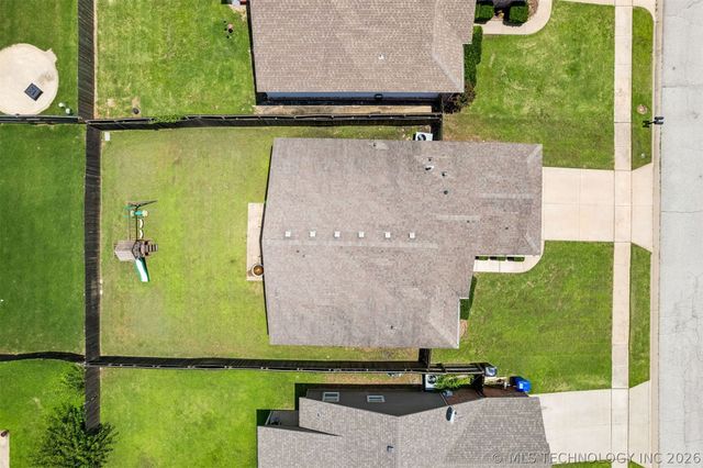 2212 E Elmira Street, Broken Arrow, OK 74012