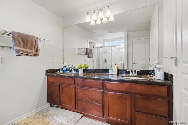 2417 Premier Lane, Canton, MI 48188