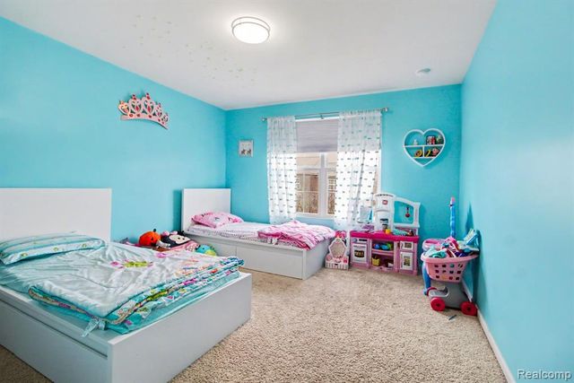 2417 Premier Lane, Canton, MI 48188