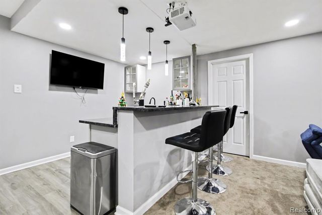 2417 Premier Lane, Canton, MI 48188