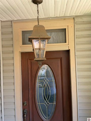 328 Head St, Paris, TN 38242