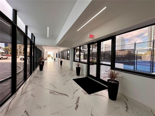 1880 S Ocean Drive Ts705, Hallandale Beach, FL 33009