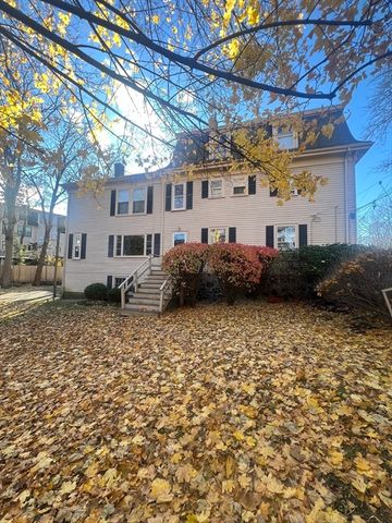 15 Harris 2, Marblehead, MA 01945