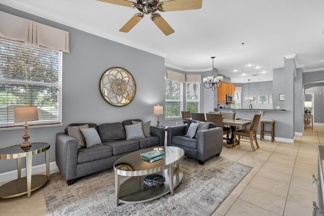 35 Ocean Crest Way, Palm Coast, FL 32137