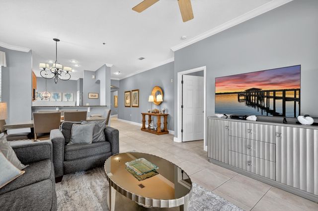 35 Ocean Crest Way, Palm Coast, FL 32137