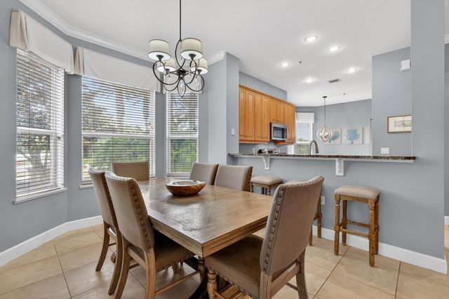 35 Ocean Crest Way, Palm Coast, FL 32137