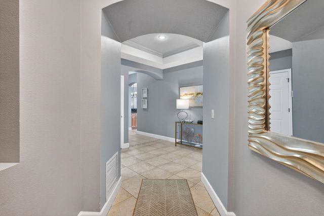 35 Ocean Crest Way, Palm Coast, FL 32137