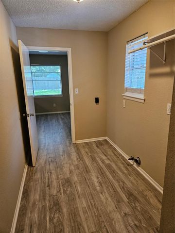 1402 New Orleans Street, Deer Park, TX 77536