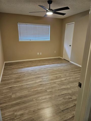1402 New Orleans Street, Deer Park, TX 77536