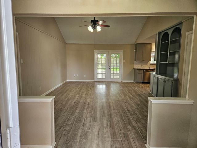 1402 New Orleans Street, Deer Park, TX 77536